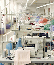 Matching clothing manufacturers for private label production